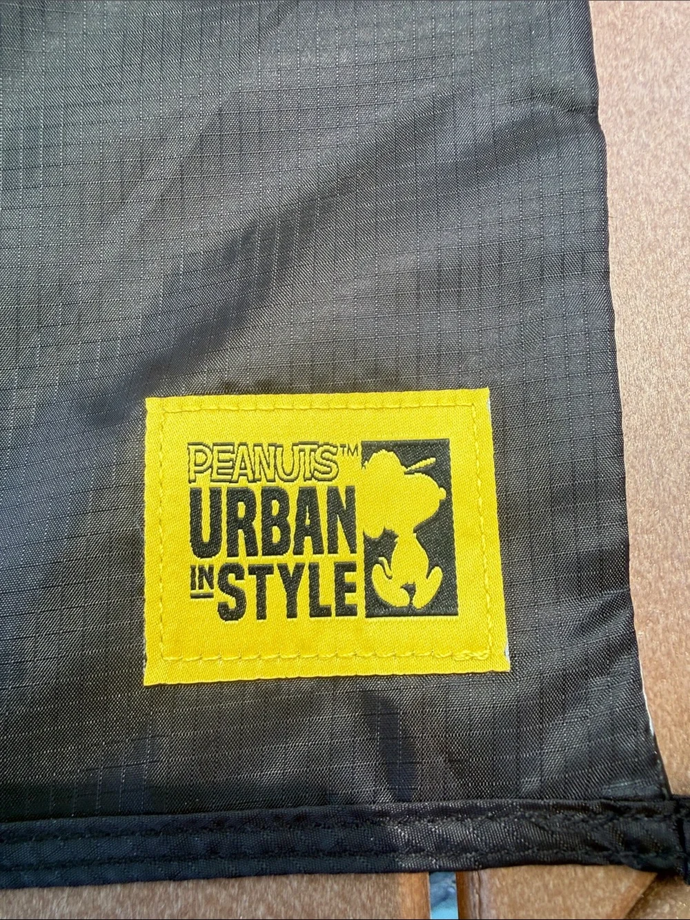 7-Eleven x Snoopy "Black to Basic" Urban Tote Bag Hong Kong - Picture 4 of 4